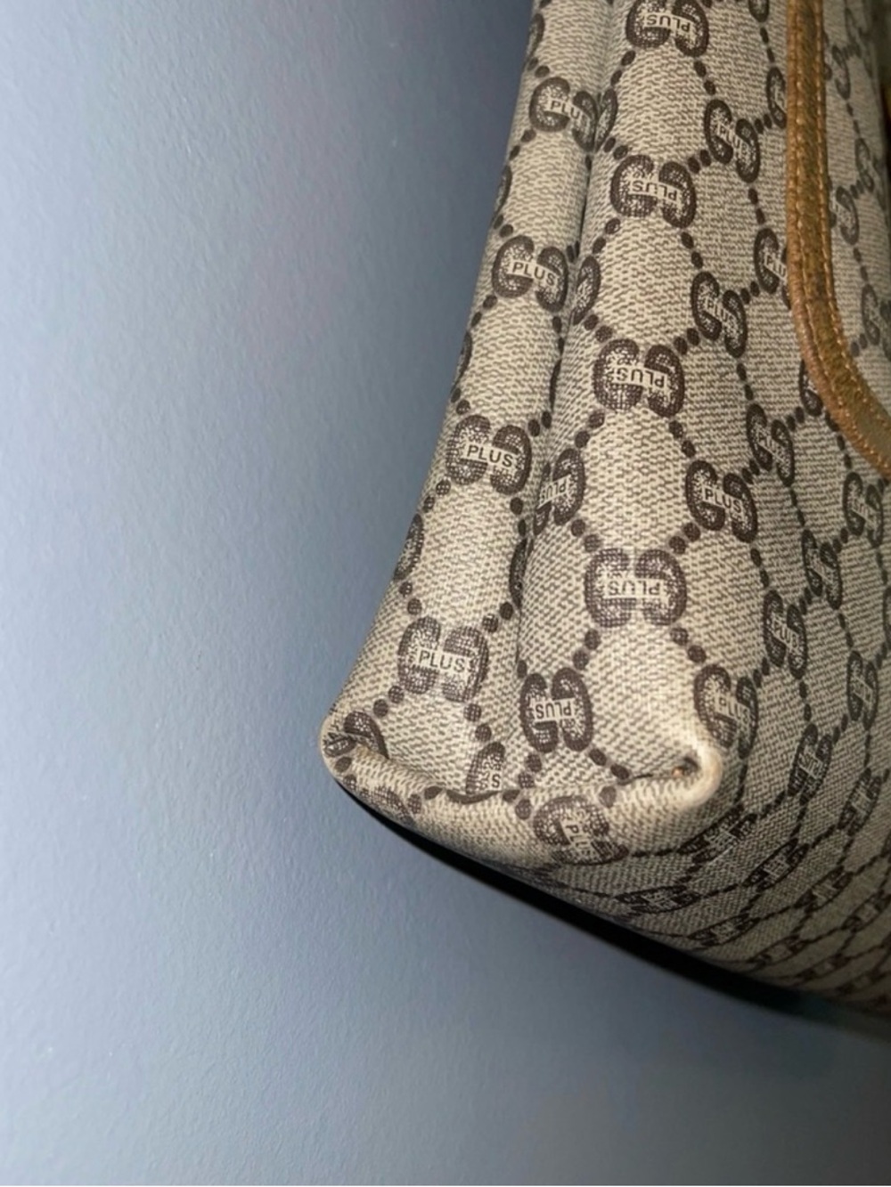 Gucci Beige Brown GG Canvas Tote with Green-Red Straps - Picture 6 of 10